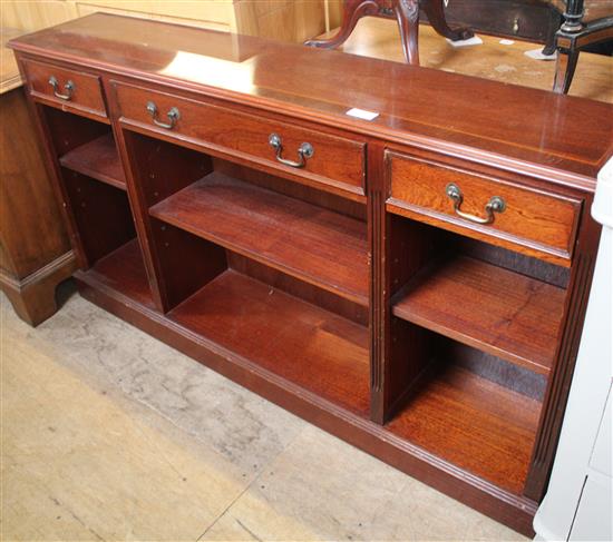 Dwarf mahogany 3 drawer bookcase